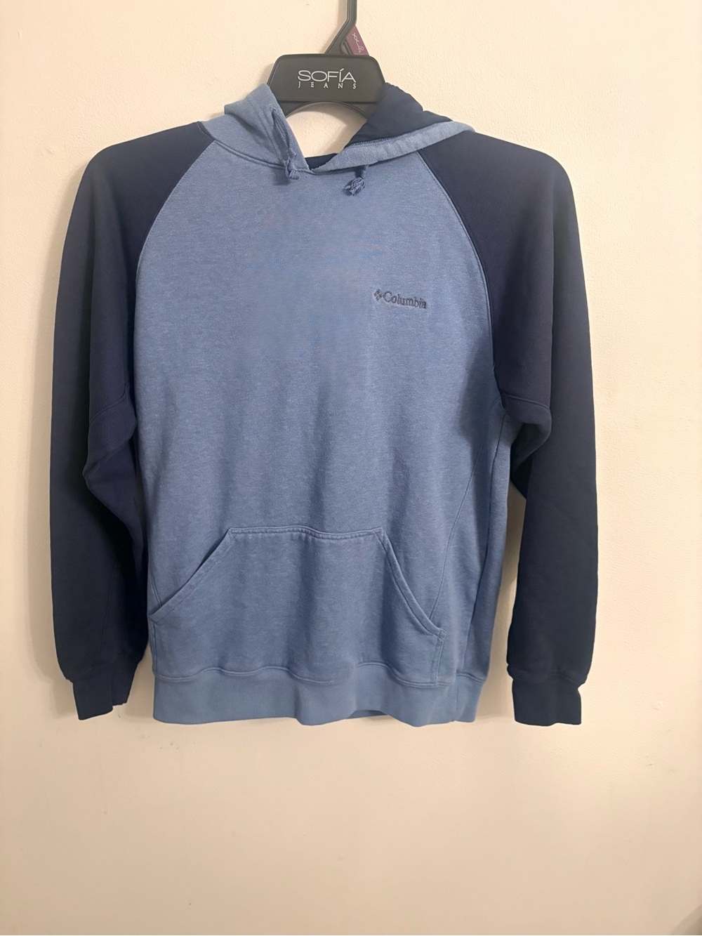 Columbia Two-Tone Light and Dark Blue Hooded Pullover size small